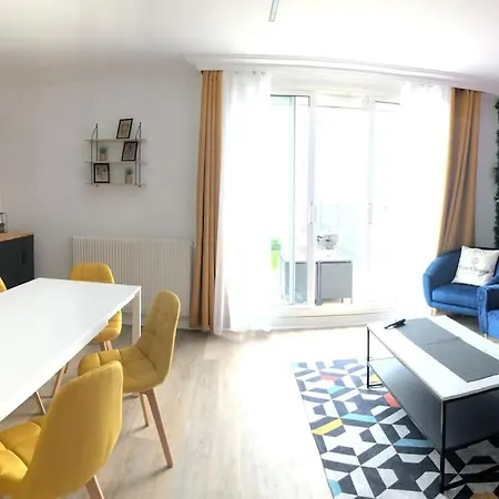 Camden - Exterieur Et Parking Reims
